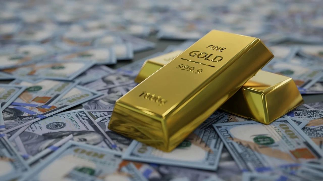 تراجع أسعار الذهب وسط صعود الدولار ومخاوف الأسواق من معدلات التضخم العالمية